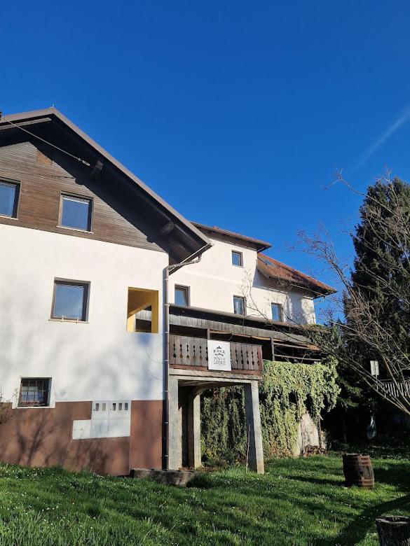 Krka River Lodge Znojile pri Krki Экстерьер фото